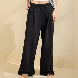 Aerie Cozy New Heights Fleece Trouser - True Black, Small LONG